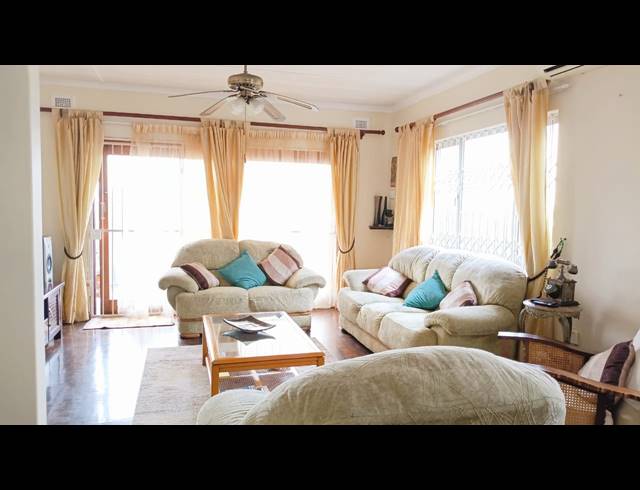 3 BEDROOM HOUSE FOR SALE IN BLUFF